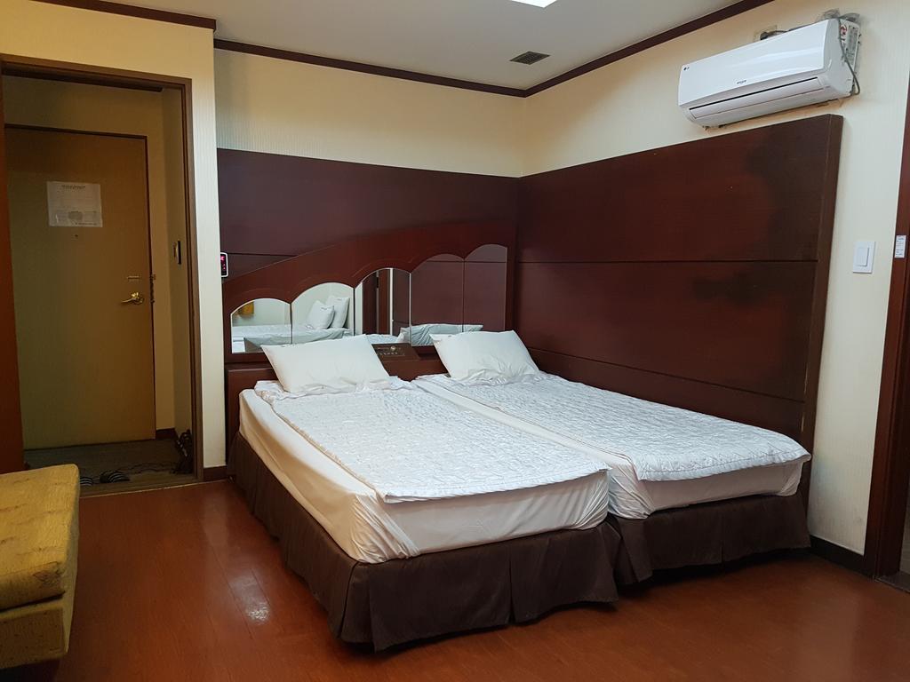 New Boolim Tourist Hotel 서울특별시 객실 사진